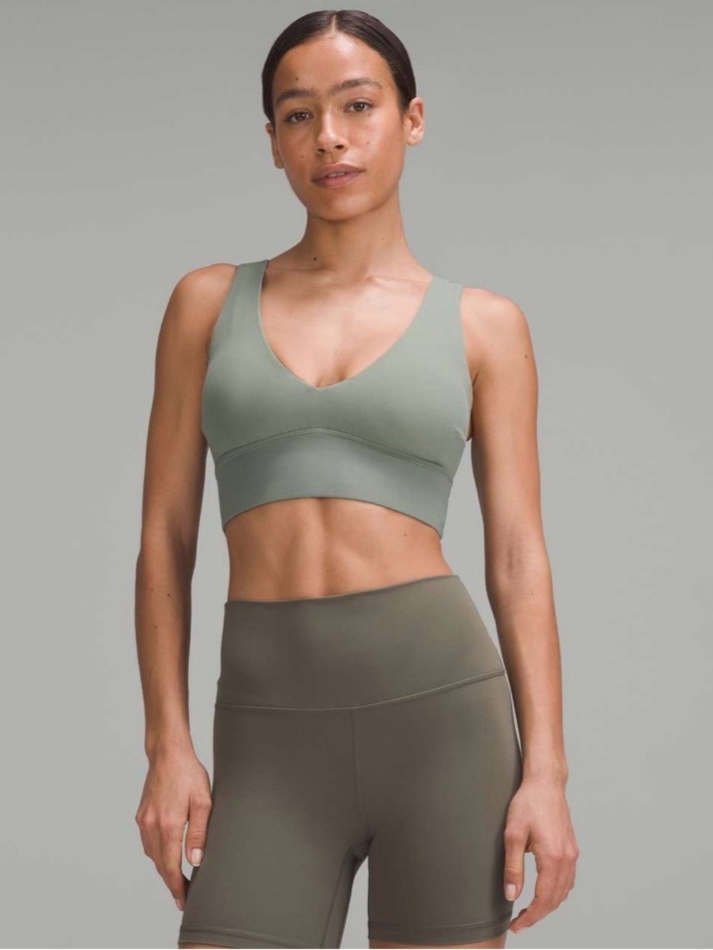Lululemon Grey Eucalyptus Align V-Neck Bra C/D cup Size 14